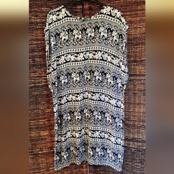 Elephant Novelty Print Midi Shift Dress 1X Black Cream Ethnic Floral Beach Boho - Picture 1 of 5